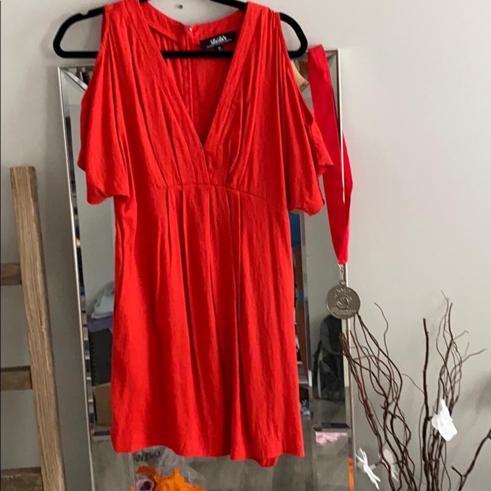 Lulus red dress